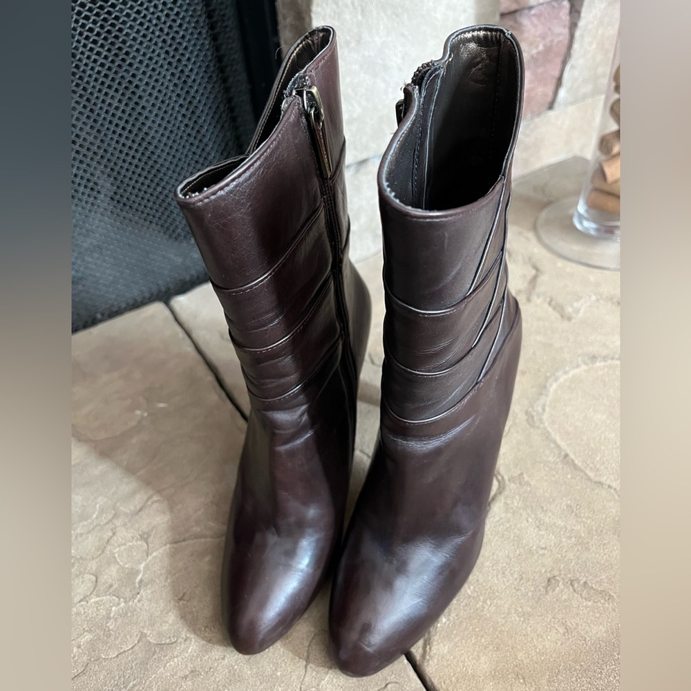 Adrienne Vittadini Boots